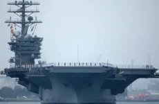 إيران: الحرس الثوري يعلن استهداف سفينة دعم قتالي أمريكية