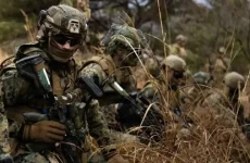 واشنطن بوست: البنتاغون يستعد لعمليات برية محدودة داخل إيران