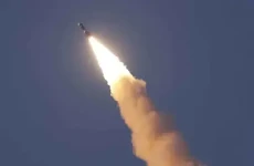 كوريا الشمالية تختبر صاروخا بالستياً جديداً