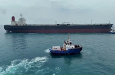 إيران تعلن إعادة 5 سفن من هرمز