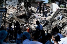 زلزال يضرب كولومبيا: عشرات القتلى والمصابين وتوقّف مطارات ومحاصرون تحت أنقاض