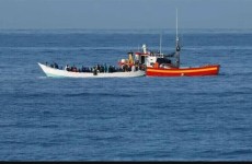 غرق قارب مهاجرين قبالة غافدوس.. مصرع شخص و25 مفقودًا