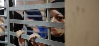 إعلام الأسرى: اكتظاظ ومعاناة متصاعدة داخل غرف الأسيرات في "الدامون"