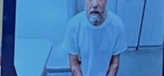 إعلام الأسرى يحذر من تصفية الطبيب حسام أبو صفية
