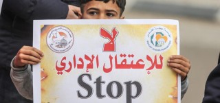 محاكم الاحتلال تعقد جلسات لتثبيت الاعتقال الإداري بحق أسرى