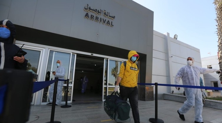 آلية السفرعبر معبر رفح ليوم غد الأحد