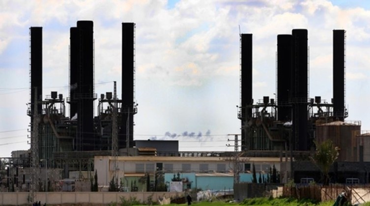 كهرباء غزة تتحدث عن عطل مفاجئ لخط الشمال