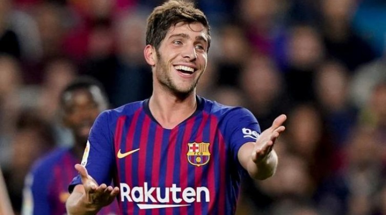 122-015036-roberto-barcelona-champions-leagueh_700x400