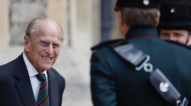 B068ACDE-F1C9-4440-974E-6A498400C0A2