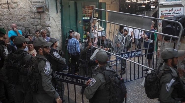 المجلس الوطني الفلسطيني: الاحتلال حول مدينة القدس إلى ساحة حرب وإلى ثكنات عسكرية