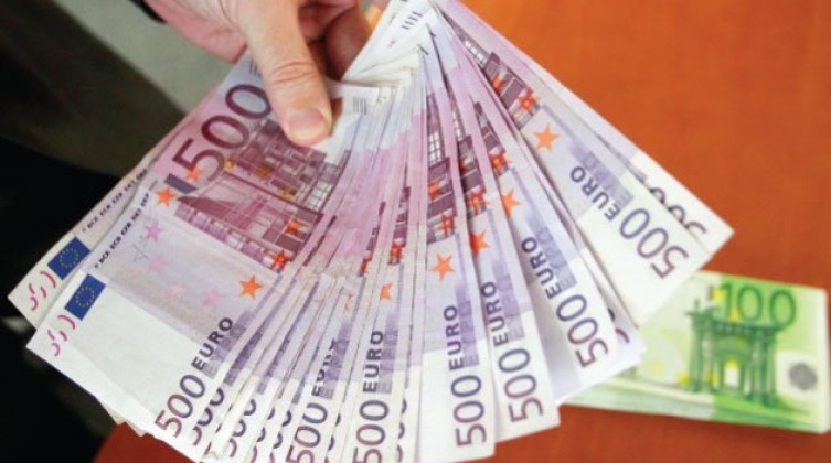 أوراق نقدية من فئة اليورو - (أرشيفية)