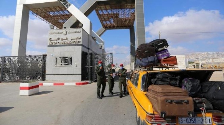 طالع الية السفر عبر معبر رفح البري غداً الخميس