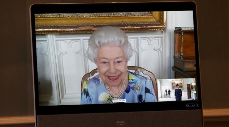 173-002515-britain-queen-elizabeth-ii-prince-philip_700x400