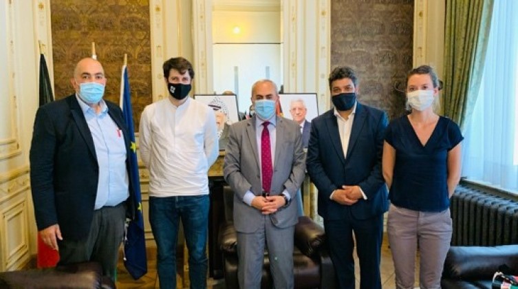 0203188f-a801-407b-8fb2-0629d3e59c4a