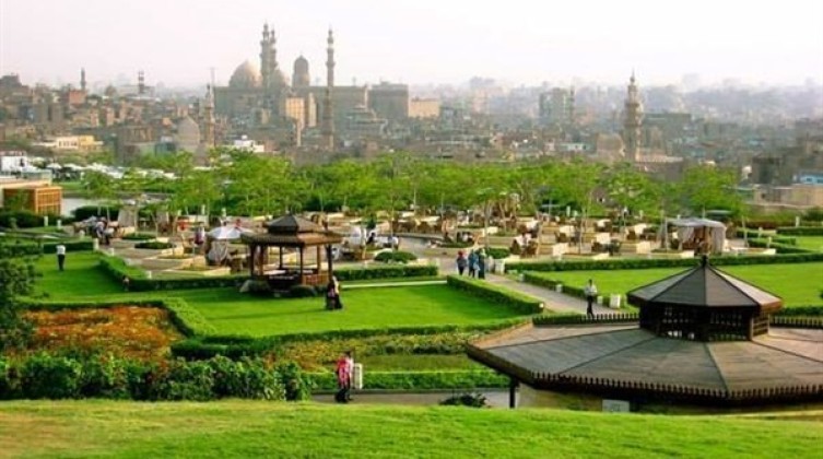 1200px-Azhar_Park
