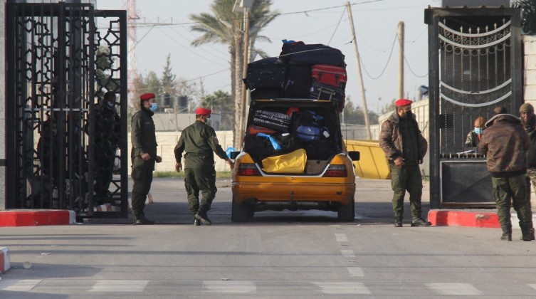 طالع الية السفر عبر معبر رفح البري غدا الخميس