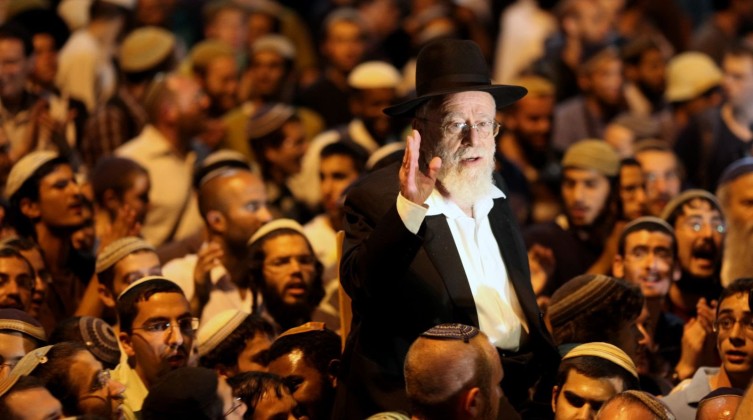 5b6728718358e8d5bf332561754de055