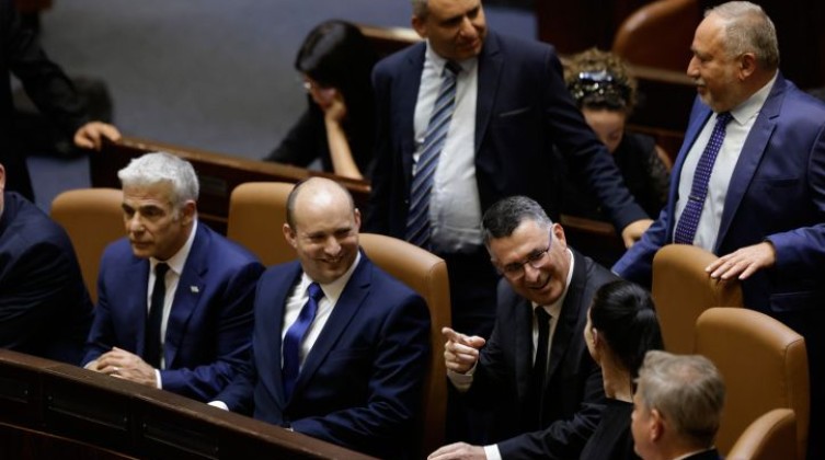 4974b59a5f6f453e931e9bcfc4c8ea44