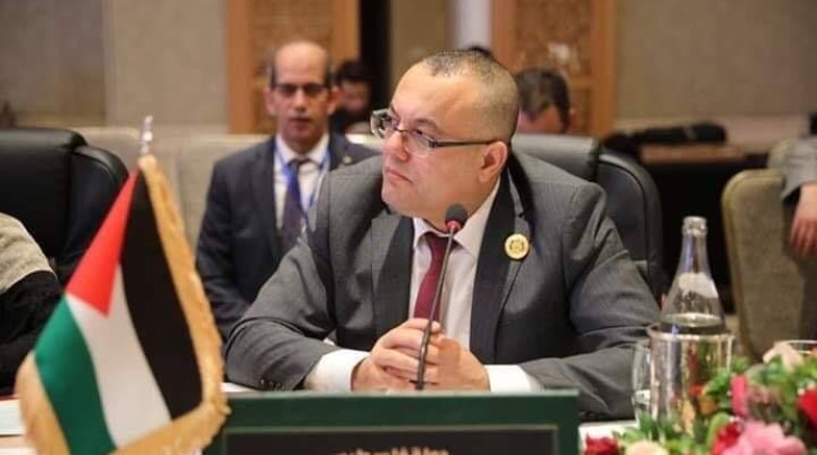 د.عاطف أبو سيف