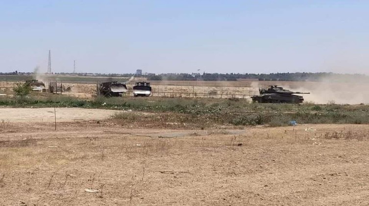 e1106528-c043-4f93-a196-51b79a30d7f1