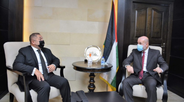 e688a1a690b9de4170118ef877e139c6