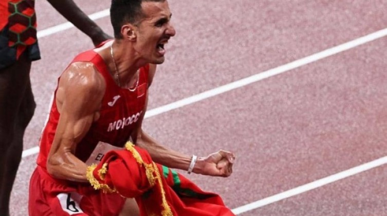 1-1454810-1627910055