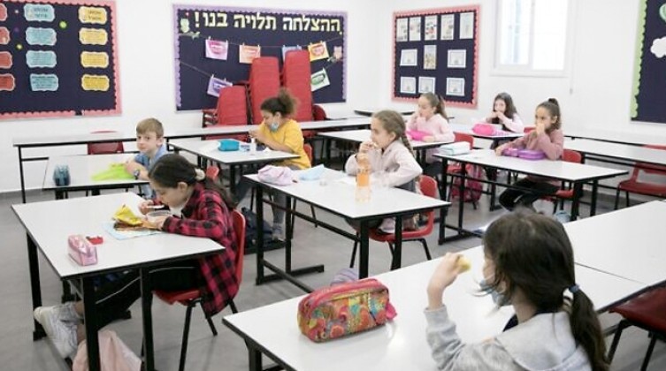 19_2020-637253098789626688-962