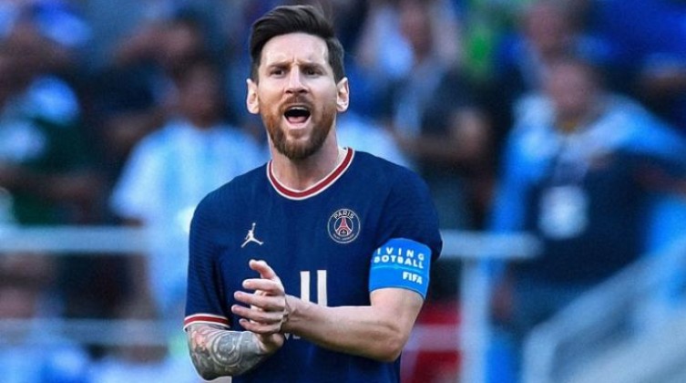 163-105125-lionel-messi-fifa22-ea-sports-psg_700x400