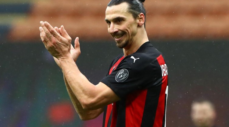 AC Milan  v FC Crotone - Serie A