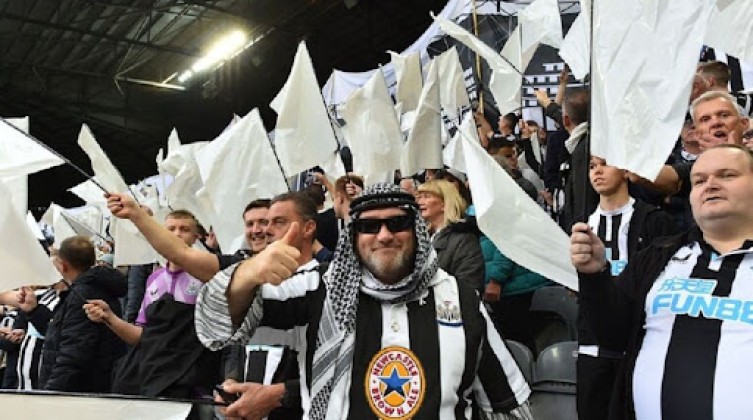 87998998798465565499