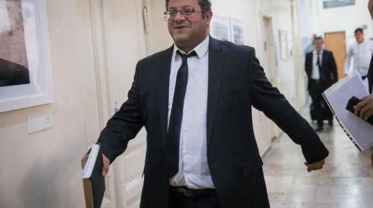 e91c5a4cf82933e0136cf6bd45059e22