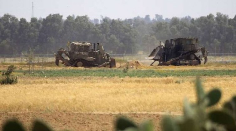 توغل اليات الاحتلال