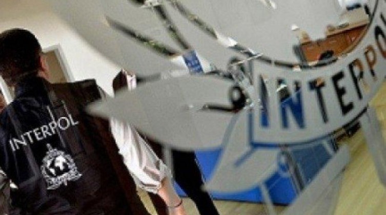 00062236781824403650343623580378