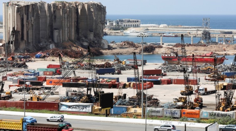 2021-04-09t122428z_1876163399_rc2csm9zy7as_rtrmadp_3_lebanon-crisis-port-1170x600