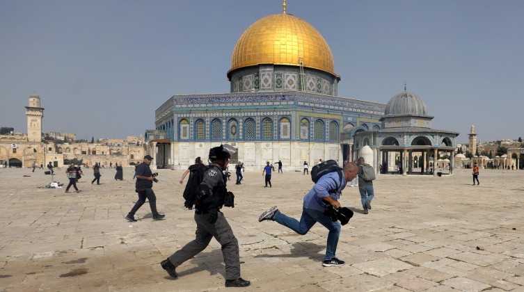 6098e28042360416af4f1fe3