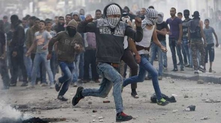 palestinetoday-مواجهات-بين-فلسطينيين-وقوات-الاحتلال10-1537381042