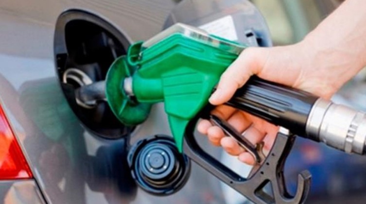 أزمات لبنان لا تنقطع.. ارتفاع جديد لأسعار المحروقات