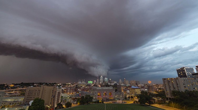 o-ARCUS-CLOUD-FORMATION-KANSAS-CITY-TIME-LAPSE-facebook