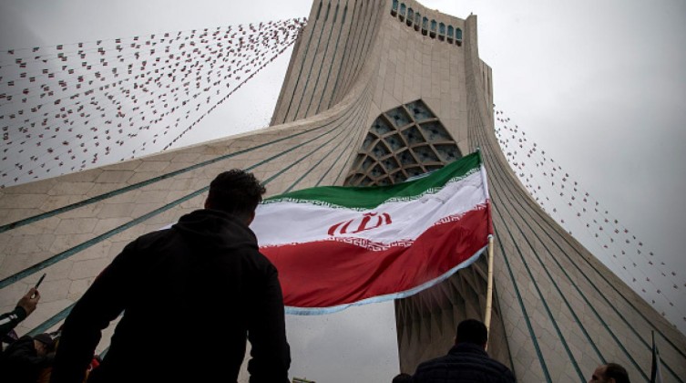 إيران تؤكد استعدادها للتوسط بين روسيا وكييف لحل النزاع