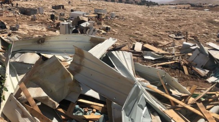 447257373cbb273ebc03f00c4fce38ae