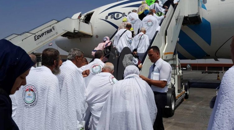 اليوم الإثنين..انطلاق أول رحلة عمرة عبر معبر رفح البري في غزة