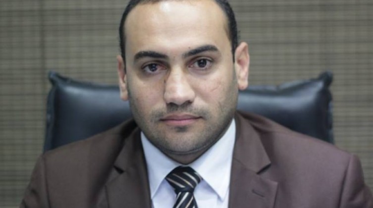 4937cf0c0acaaa202f572d1943e1f84c