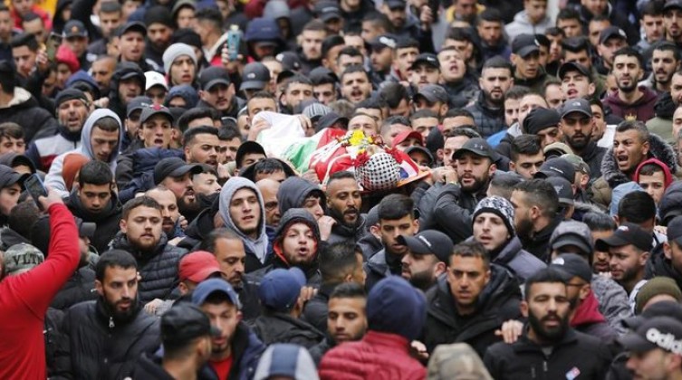 99cda4a700cfa34078402550ffaf83ad