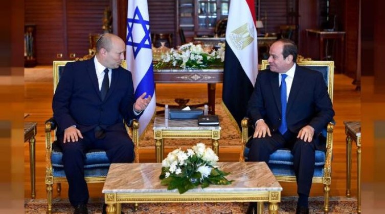 بينيت والسيسي