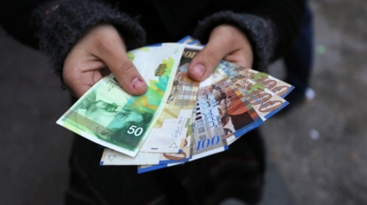 28e7d190c5d6f0757a984ea0a4c21d5e