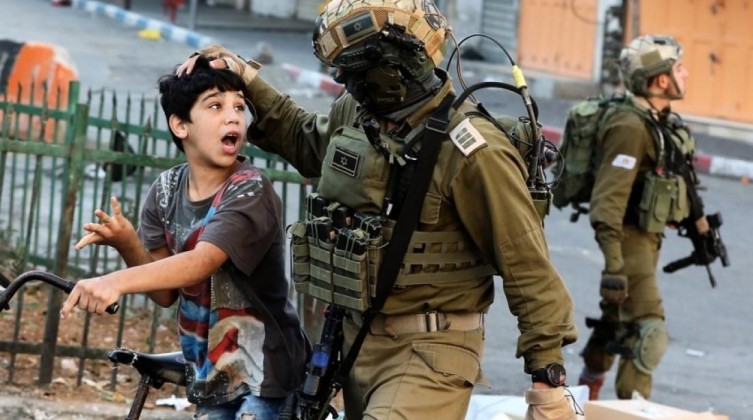 الخارجية المصرية يجب إحتواء التطورات "الخطيرة" في فلسطين