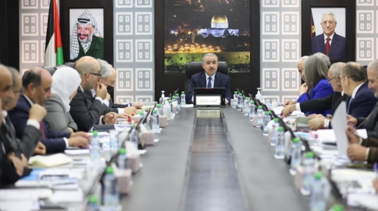 f1e1c372-45e5-4a82-b7f8-a36f2942db96