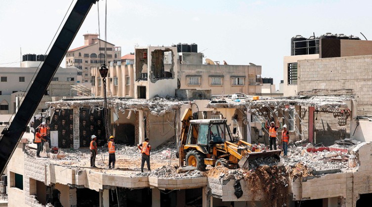 بالفيديو: الأعرج يكشف تفاصيل آخر مستجدات عملية الإعمار في غزة