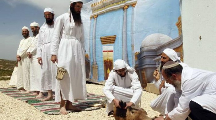 عيد-الفصح-ذبح-القرابين