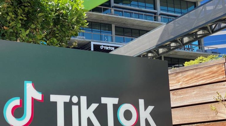 162585539760e895a525d97_1625855397_3x2_md